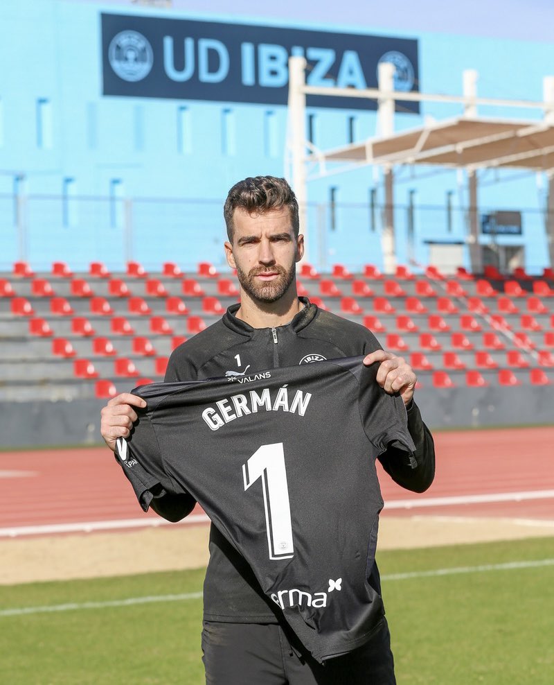 UD Ibiza 🩵 tweet media