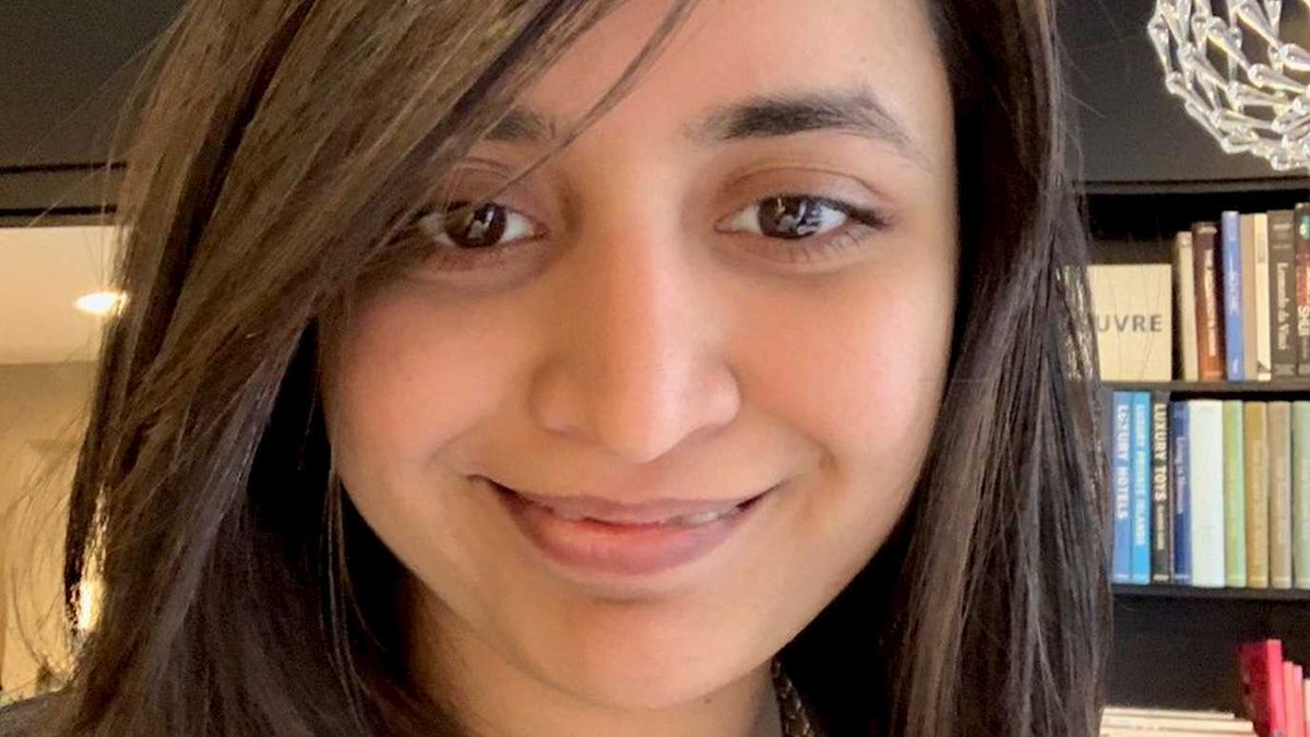 Congratulations to @salonikrishnan from @RHULPsychology who has been selected as one of 67 members of the newly established @UKYoungAcademy Find out more - ow.ly/NtIs50MrRNV @RoyalHolloway @RHCampusLife