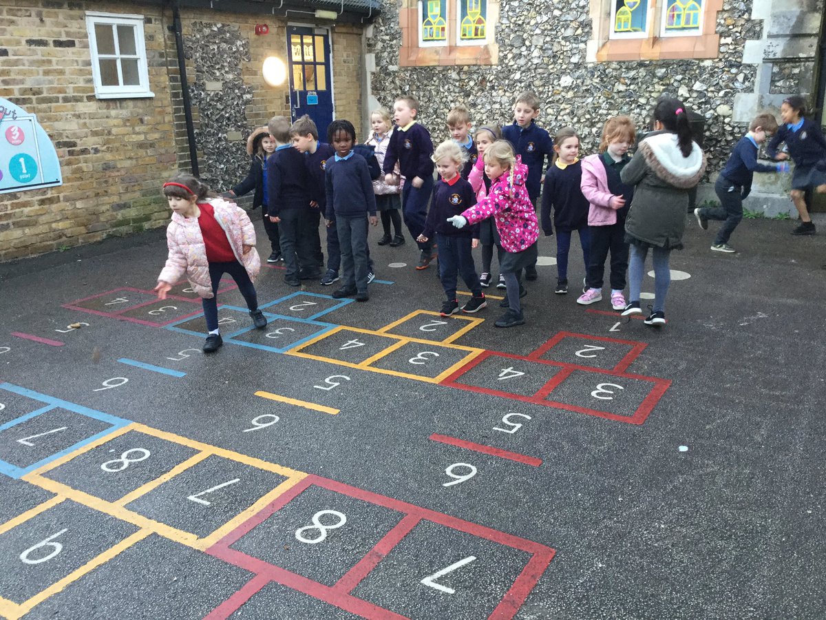 Hop scotch in Lucky Dip club this week. #traditionalgames 
Next week we are playing a game called hula blocker.