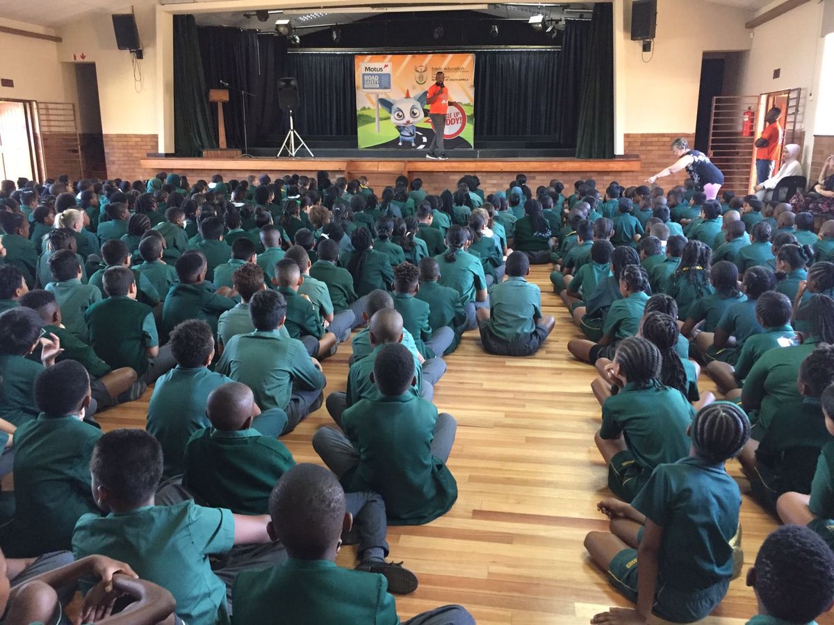 Road Safety awareness today at Laerskool Theo Wassenaar #ArriveAlive @MotusRoadSafety @active_ed