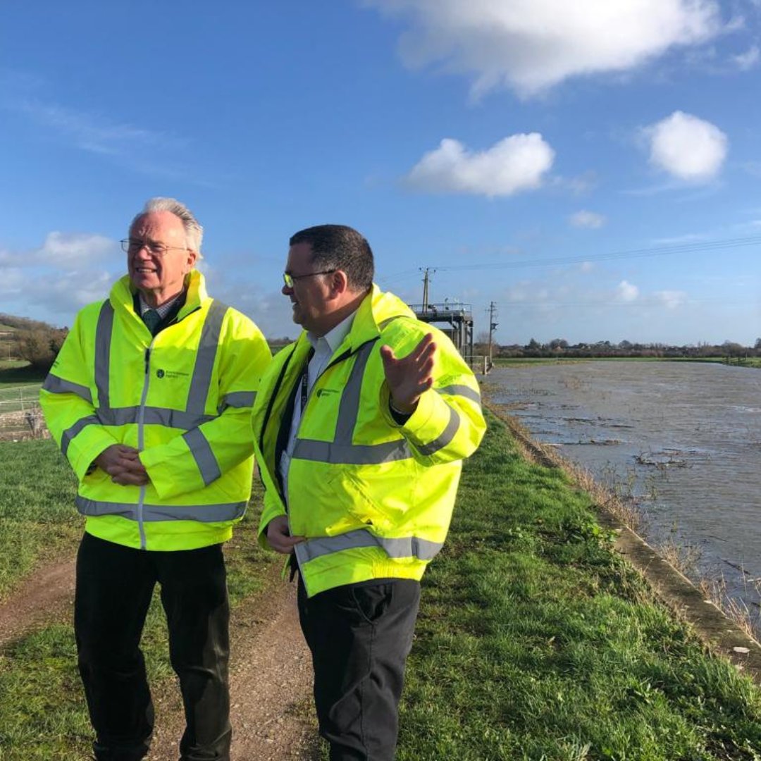 EnvAgency's tweet image. Our Chair Alan Lovell visited Bradney Depot in Somerset last Friday, where the team showed their preparations for flooding.

There are flood warnings still in place for areas of the South West.

Check your local flood risk: check-for-flooding.service.gov.uk