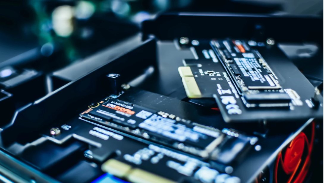 leonecomputer's tweet image. Cuando adquirimos un nuevo equipo como por ejemplo un ordenador, todos queremos que nos aguante lo máximo posible para evitar tener que realizar una nueva inversión en él. En el caso de los PC es realmente importante cuidar cada uno de sus

bit.ly/3ZCzjEx