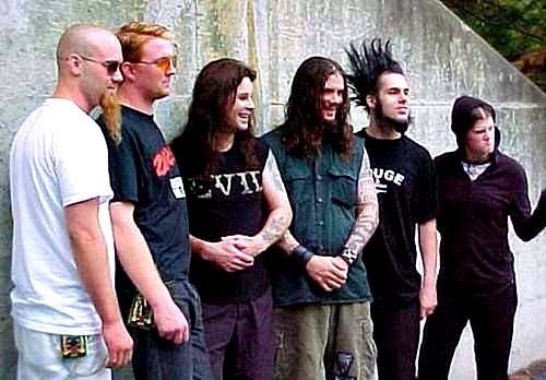 TheOzzFest's tweet photo. Backstage at #OzzFest 2000 #Ozzy #OzzyOsbourne #NickOliveri #PhilAnselmo #WayneStatic #MorganLander #StaticX #Kittie #Pantera #Down #qotsa #joshhomme #kyuss https://t.co/vuXOhZsHhy