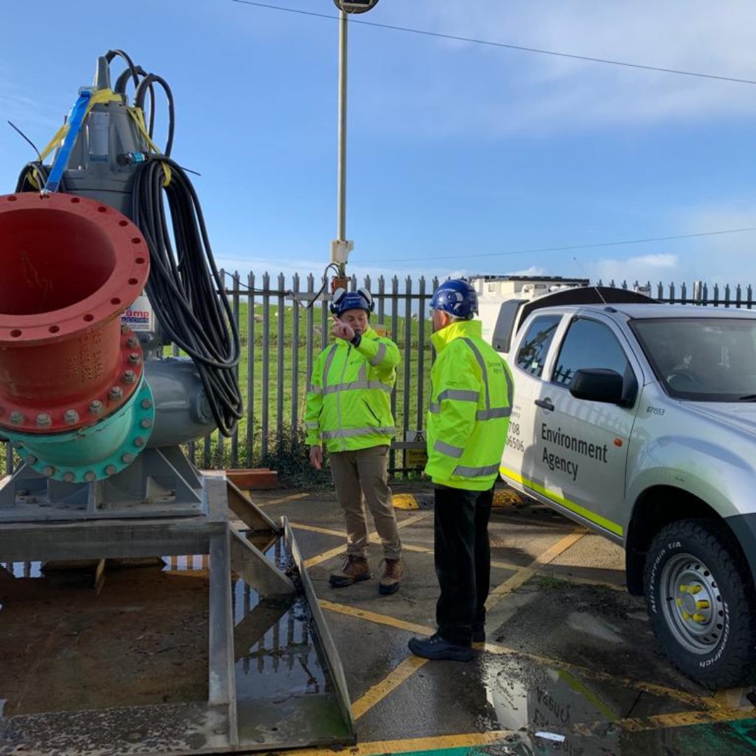EnvAgency's tweet image. Our Chair Alan Lovell visited Bradney Depot in Somerset last Friday, where the team showed their preparations for flooding.

There are flood warnings still in place for areas of the South West.

Check your local flood risk: check-for-flooding.service.gov.uk