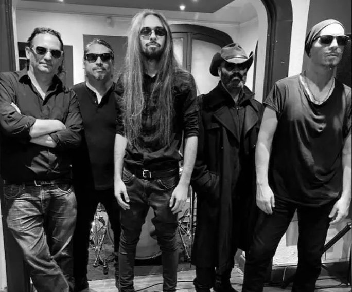 Rockaxis tweet media