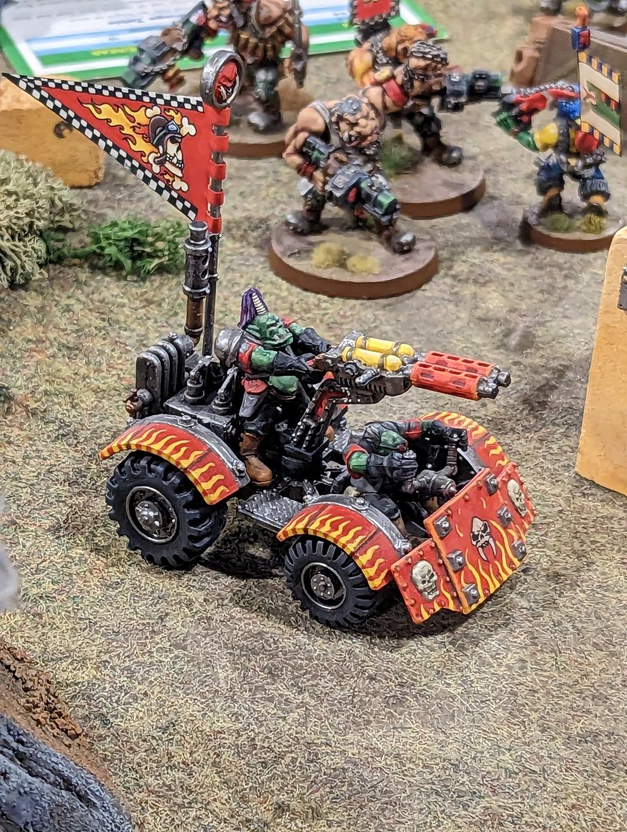 HughWyeth's tweet image. Saw a game of 2nd ed 40k at the cafe- Orks Vs Orks, with terrain that looked straight out of old white dwarf battle reports!! #WarhammerCommunity