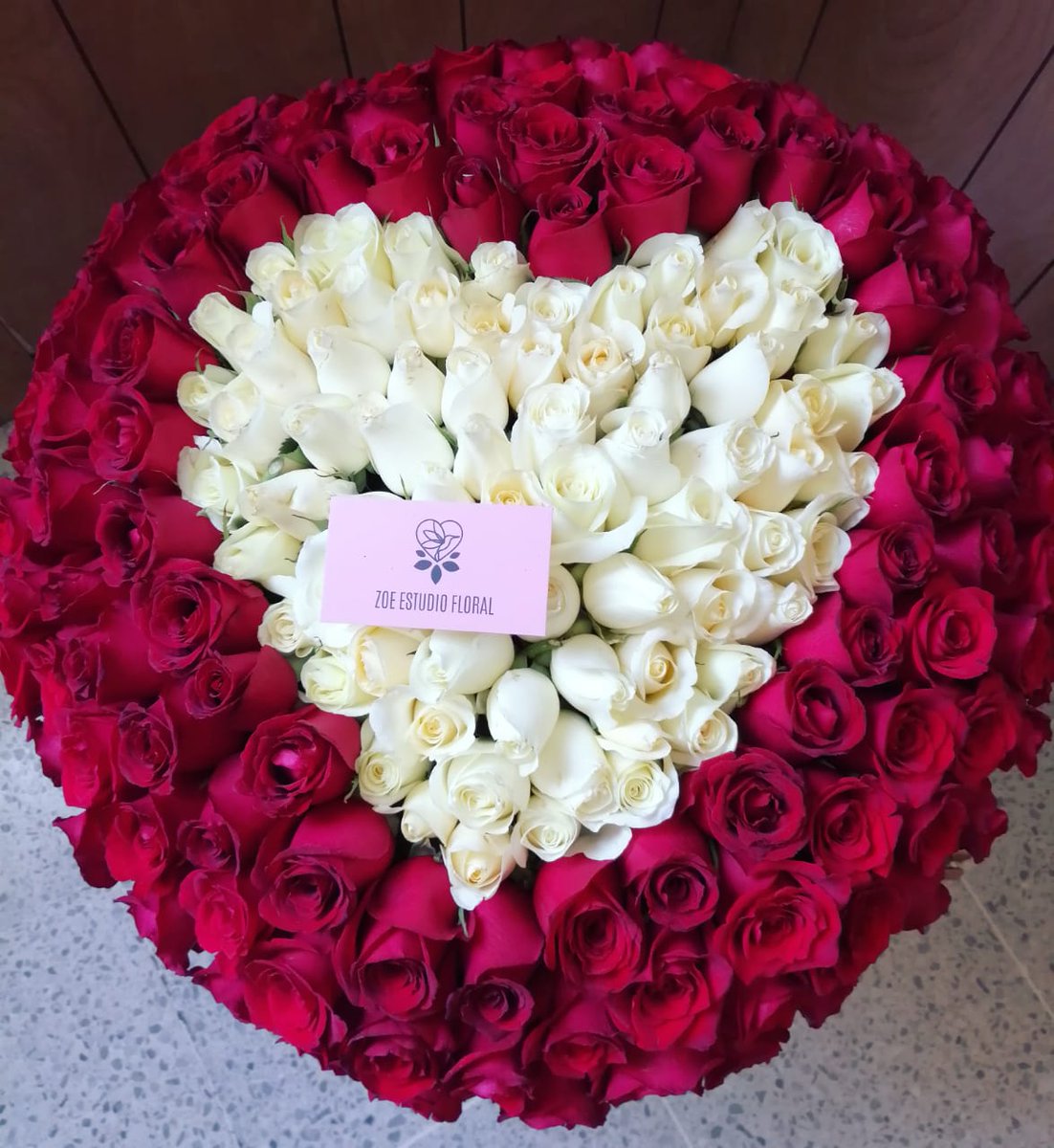 ZoeliEstudioFlo's tweet photo. Porque para el amor no hay un solo día que no sea especial!!!
Visitanos en https://t.co/8VRbg42SK0 
O envíanos WhatsApp al 2228507720
Seguramente encontrarás algo hermoso para tu persona favorita. 
ZOELI ESTUDIO FLORAL. 
El color de las flores,
Son el color de la vida. 
#puebla https://t.co/BNtkuhOuYy