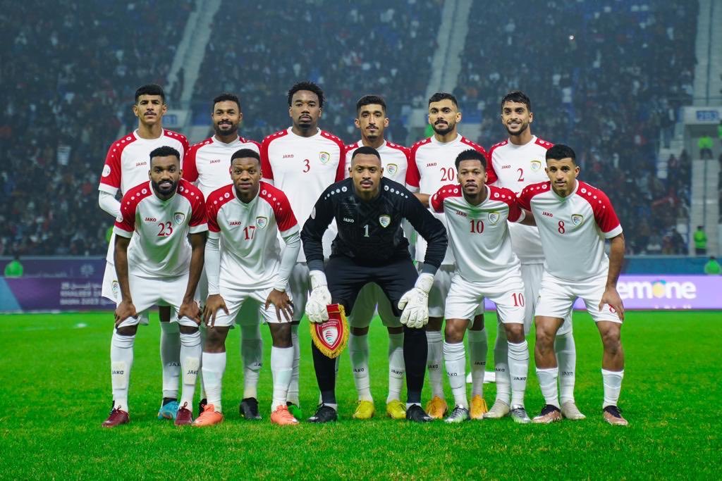ABU_SALIM86's tweet photo. نبارك تأهل منتخبنا الوطني  لنهائي #خليجي_25،
على أمل استمرار هذا الأداء و أفضل، و التتويج بالكأس.
#عمان_البحرين
#معاك_يا_احمرنا 
#خليجي_25_بصراوي https://t.co/il52E1WBrP