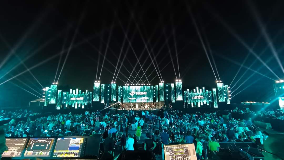 In Cairo Egypt 🇾🇪
@HiLightsgroup 👌
 @greenhippo__  media serve🙏
1 TIERA MK+2 & 3 KARST +
@MALighting 
Grand MA 2 Full size 
@Absen_Inc 
Hundreds of meters of LED screens
@Barco 
E2 & EC200