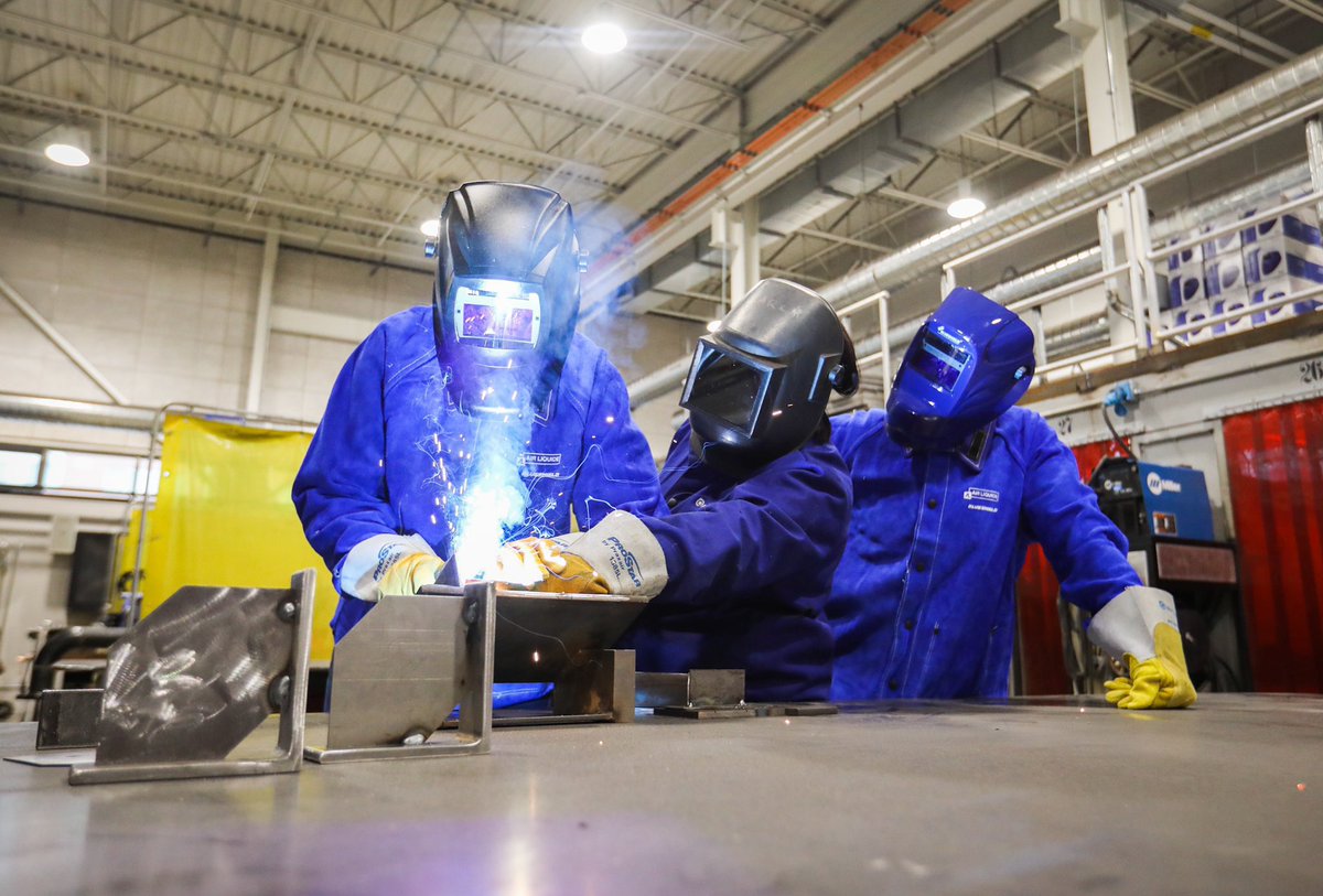 #DYK There are many welders in Ontario making more than people with PhDs? It’s #AllHandsOnDeck to train thousands of people across Ontario for these rewarding and purpose-driven careers. #OnPoli