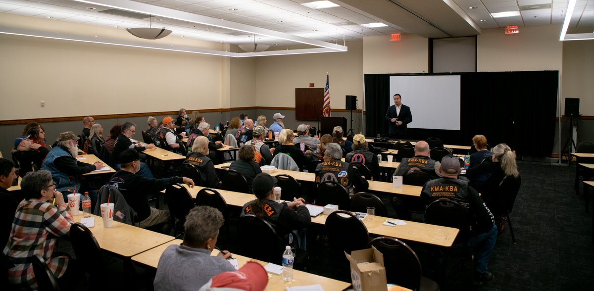 KeckForKY's tweet photo. Incredible visit in the Bowling Green area over the weekend with meet &amp; greets in Simpson &amp; Butler counties, a tour of @TraughberMech, speaking at the KY Motorcycle Assn conference, and our first town hall in Warren Co. Grateful to all who came out! #keckforkentucky #kentuckywins https://t.co/6InDfoAjiN
