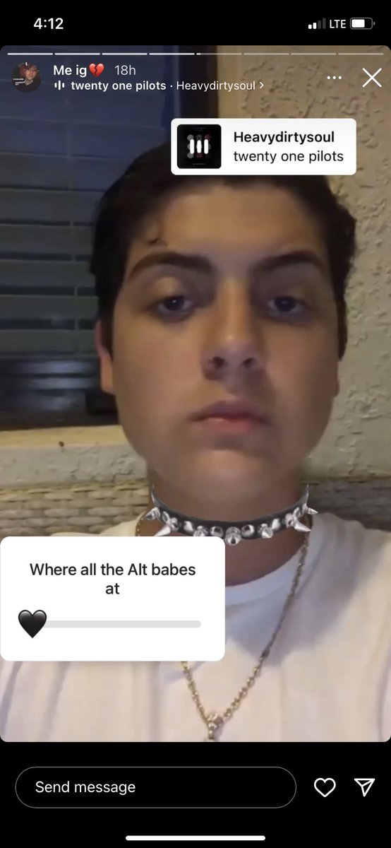 samdemetro's tweet photo. breh what the fuck https://t.co/kV3NdbaIeW