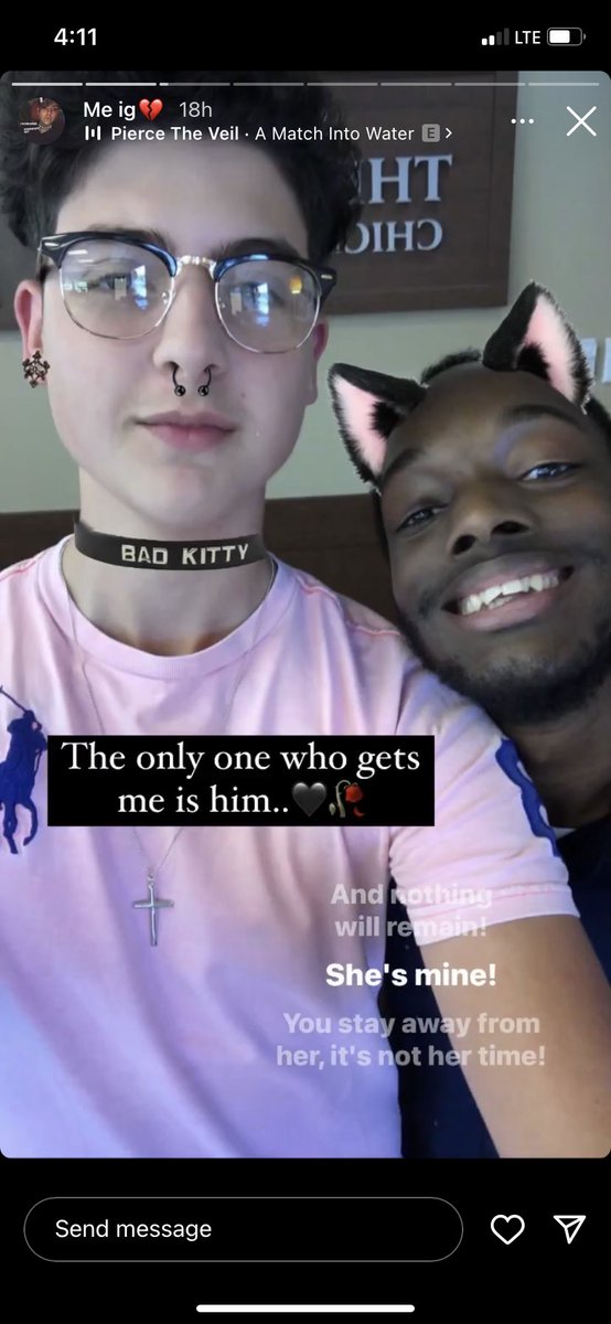 samdemetro's tweet photo. breh what the fuck https://t.co/kV3NdbaIeW