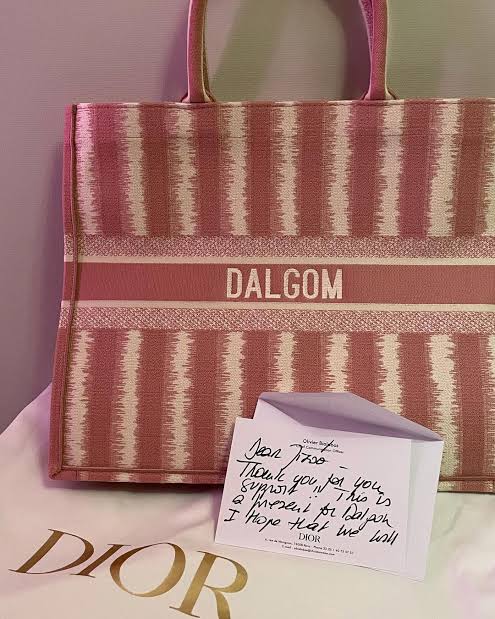 THE LILI ꫂ ၴႅၴ tweet media