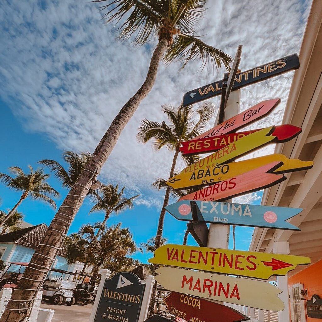 Valentines Resort tweet media