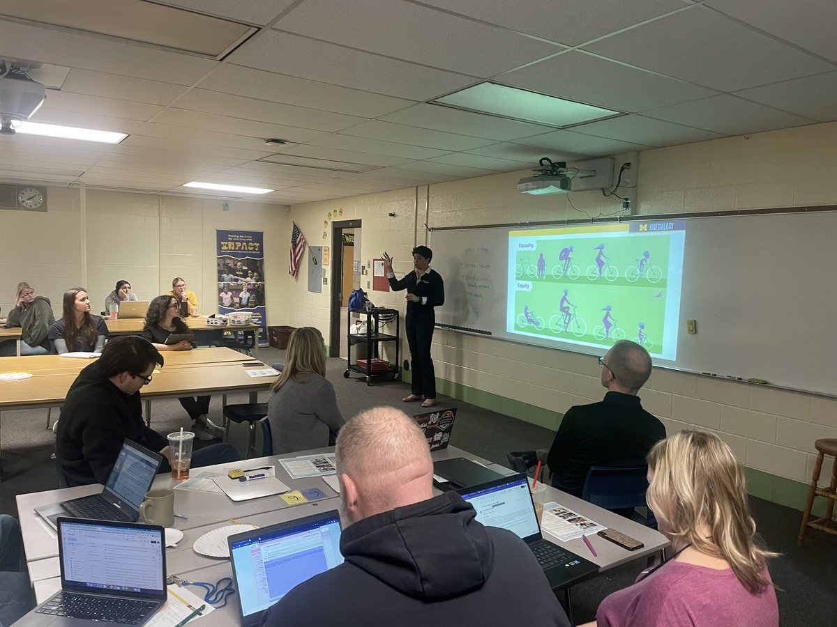 Penelope Friday tweet media