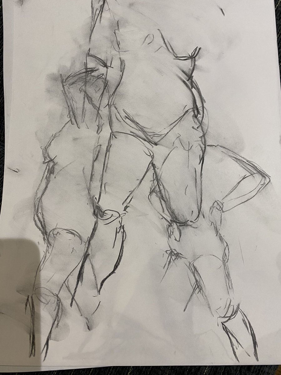 kate_navi's tweet photo. Been quiet here for a while. Life Drawing again. Loving it! https://t.co/5mSYNSYFNO