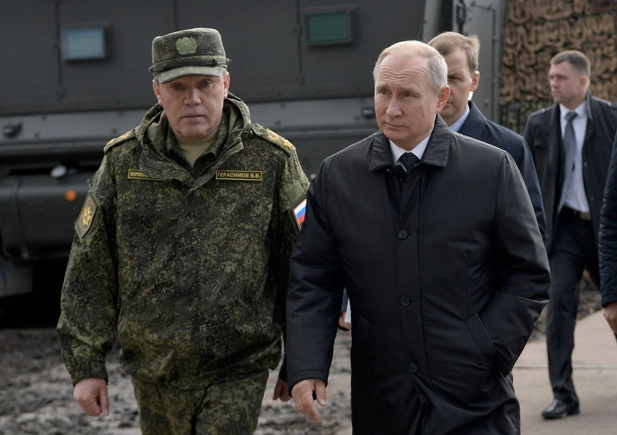 🚨 الاستخبارات الأوكرانية 🇺🇦:

أمر الرئيس بوتين الجنرال غيراسيموف بالاستيلاء على كامل أراضي دونباس بحلول شهر مارس.