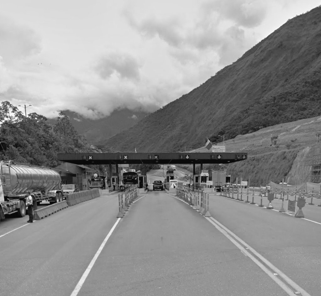 JuanDiegoMuCa's tweet photo. Genera indignación y preocupación incremento de costos de peajes de vía al llano. Pedimos a @MinTransporteC, @ANI_Colombia que @CoviandinaSAS congele precios de peajes.

El Meta se respeta y hoy más que nunca nuestra región requiere consideración por parte del Gobierno Nacional. https://t.co/qrNpUGYSG0