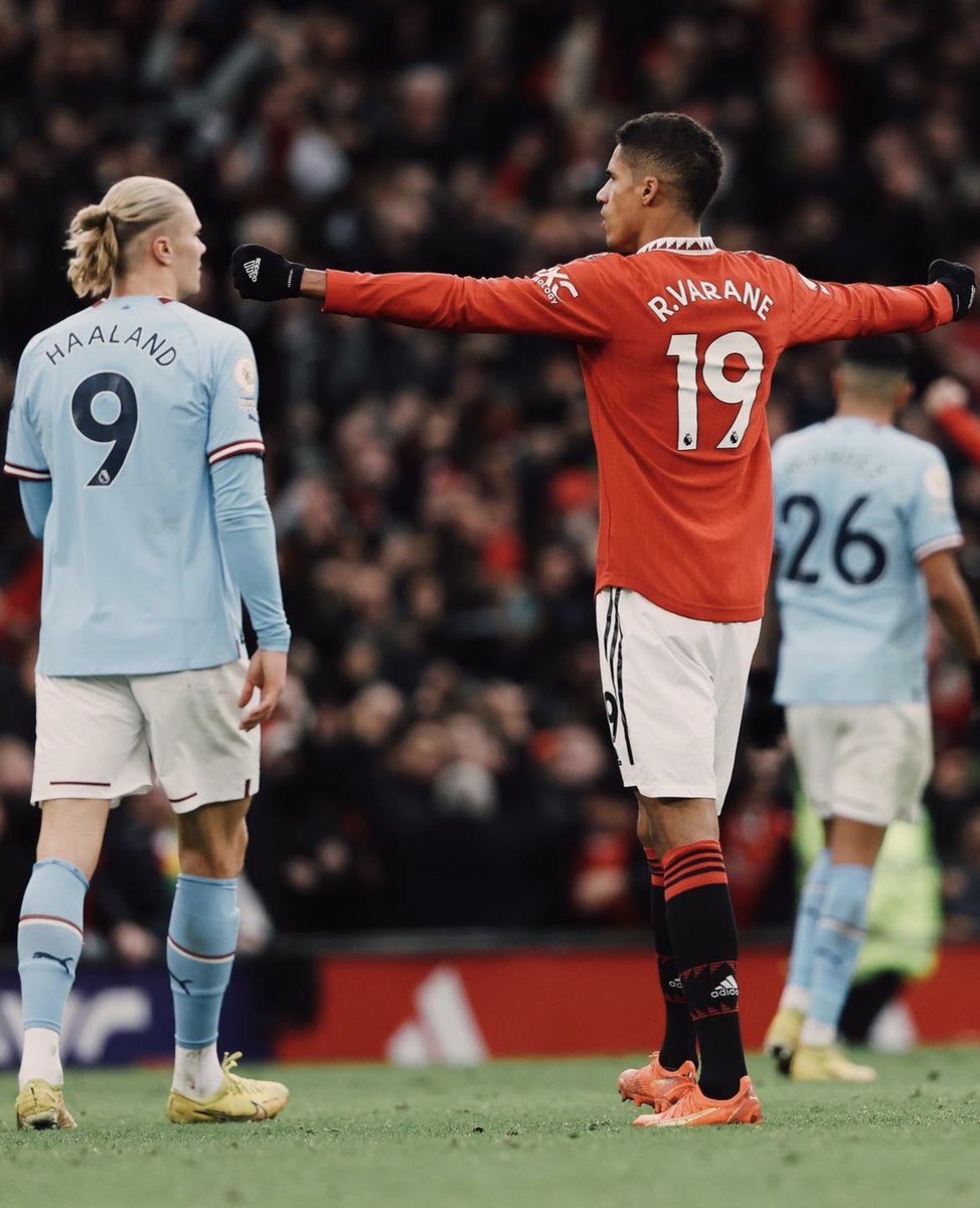 UtdPlug's tweet photo. 🚨🇫🇷 Raphaël Varane: “Old Trafford is a stadium with a magnificent atmosphere. It’s amazing. At the end [against City] I felt a connection with the fans. We really want to win and to do that against a big rival, in our home. We live stronger with this. It was beautiful.” #MUFC ❤️ https://t.co/bxCk1Kv7KP