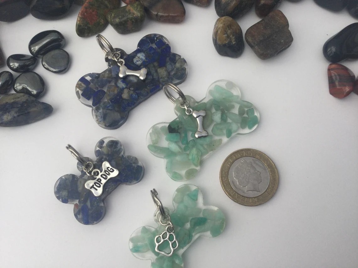 StHelensCrystal's tweet photo. Crystal Gemstone Healing Dog Tag, crystal healing for your best friend, crystal chip dog tag @StHelensCrystal https://t.co/ZI09UJAmYX via Etsy and Facebook with your choice of crystal chip #Sthelens #DogsOnTwitter #DogTags #crystals #crystalhealing #zen https://t.co/1ISGzmDJUo
