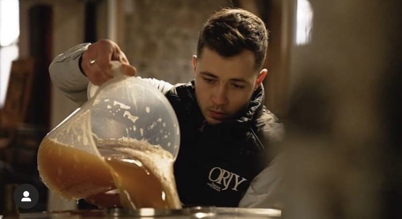WineWoodWheatCo's tweet photo. Portrait étudiant #1
🚹 Hugo Chodorge
🎂 22 ans
📚 Étudiant en Licence Professionnelle #Valorisation des #Agroressources (TVA)
💼#Alternant au sein de la Brasserie Bières & Tentations à #Juvigny
✅ Missions : Élaboration de la #bière et #gestion de production
@universitereims https://t.co/ai2YtL5pY0