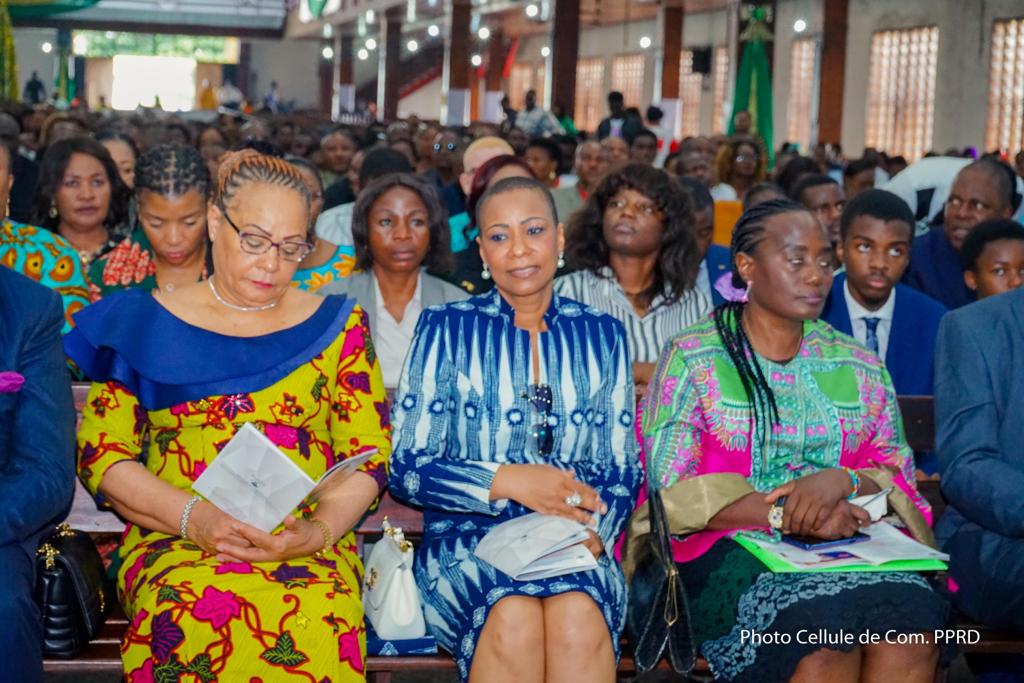JeannineFalanga's tweet photo. Le @pprdofficiel , Parti cher à @drcJosephKabila a commémoré ce 16 janvier 2023 à travers un culte d'action de grâce à l'église du Christ au Congo à la cathédrale du centenaire de lingwala la disparit° 2 notre héros national, Laurent Désiré KABILA assassiné le 16 janvier 2001. https://t.co/Uf4MEJ5BgK