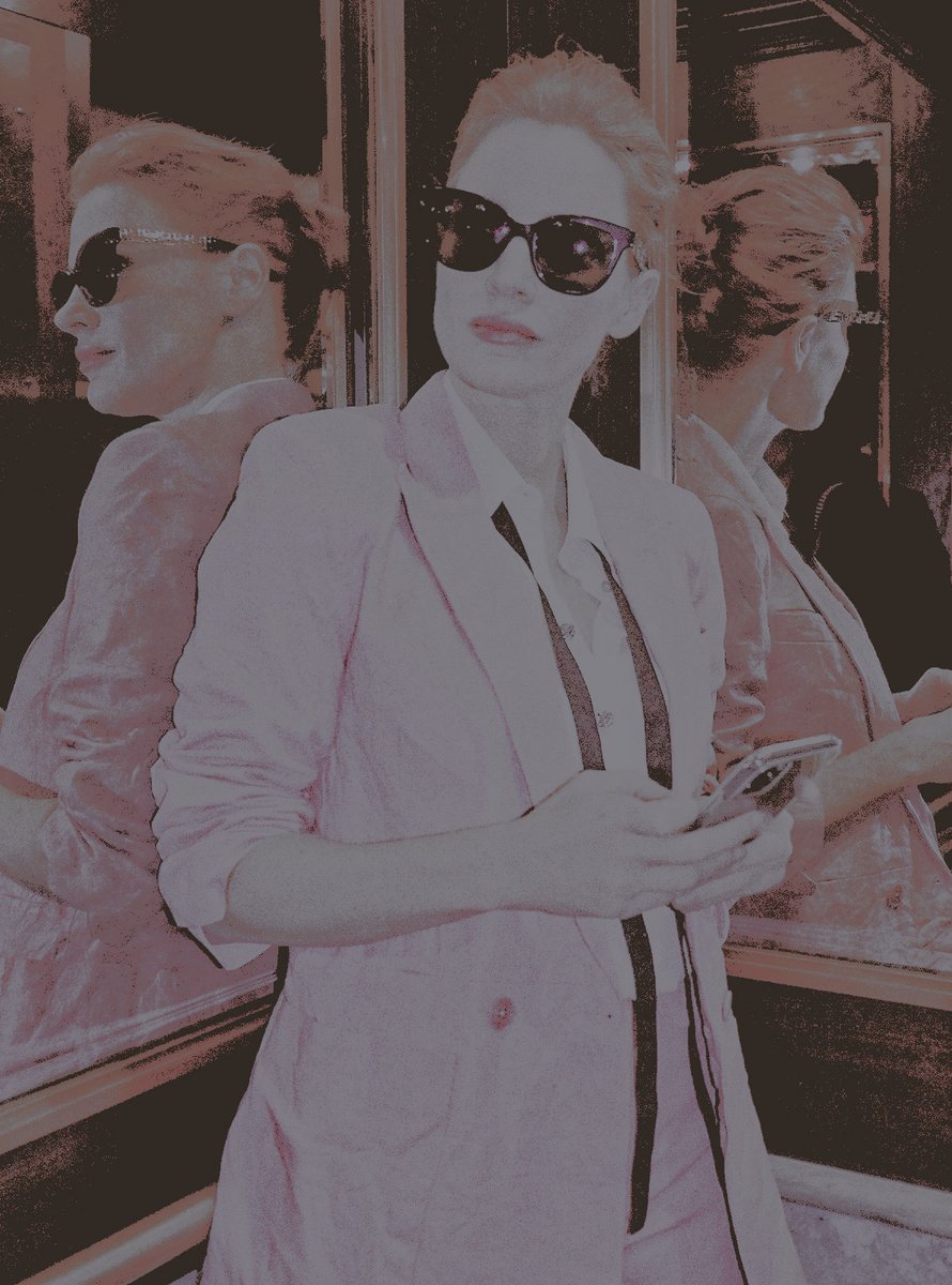 ᅟ⠀ ⠀⠀⠀

Tenho cara de esposa troféu, ex-namorada inesquecível, primeiro amor, namorada ciumenta ou destruidora de relacionamentos?

ᅟ⠀⠀
⠀⠀⠀