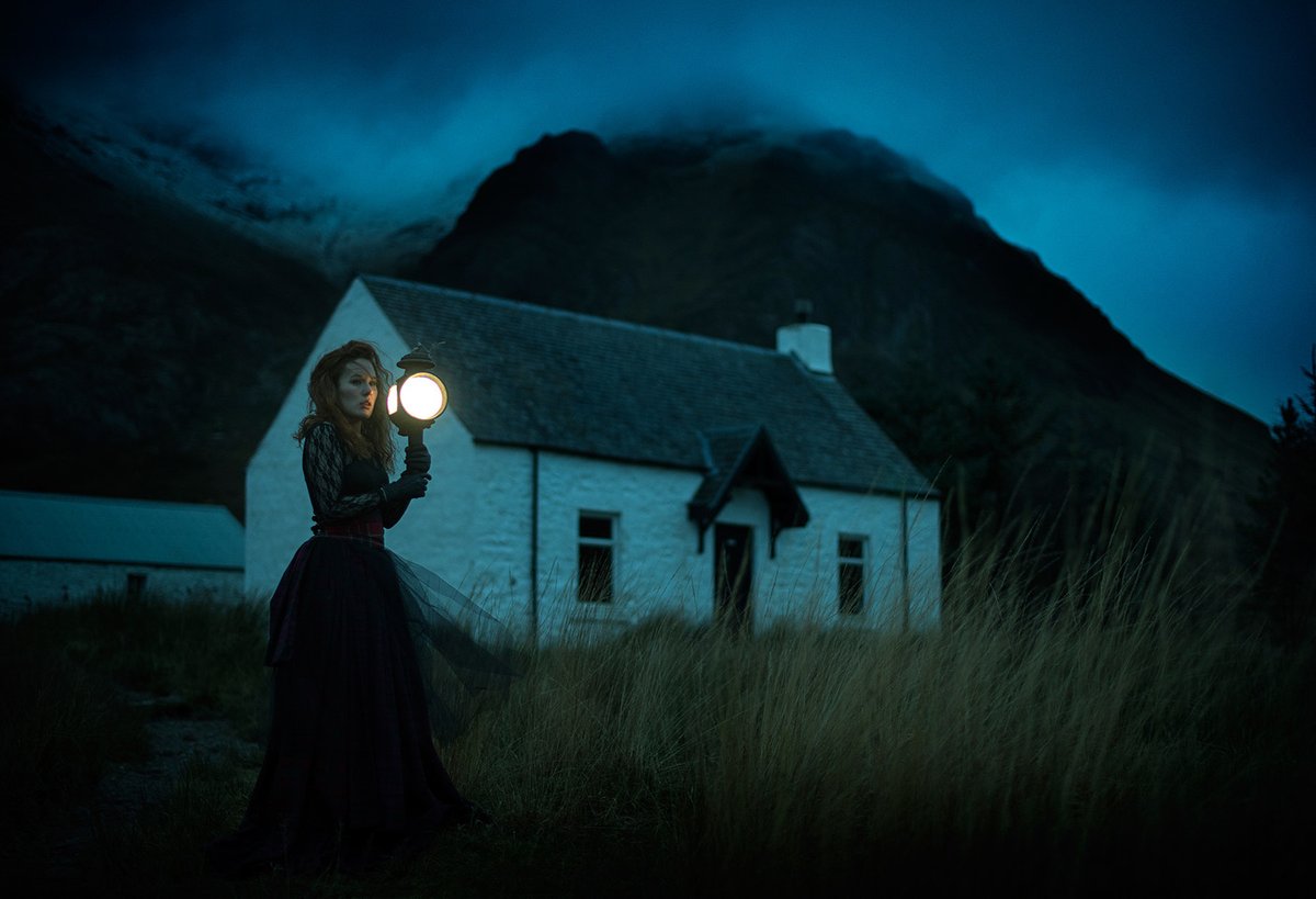 MacqueenPhoto's tweet image. ‘The Watcher of Glencoe’ feat. @FrancescaFlynn_ in a @LornaCGillies fashion shoot. 1st edition of 20 signed fine art prints sold to a private collector. Fascinated that the artwork evoked memories of novel ‘Witch Light’ by @sfletcherauthor, set in #glencoe 1692. #artphotography