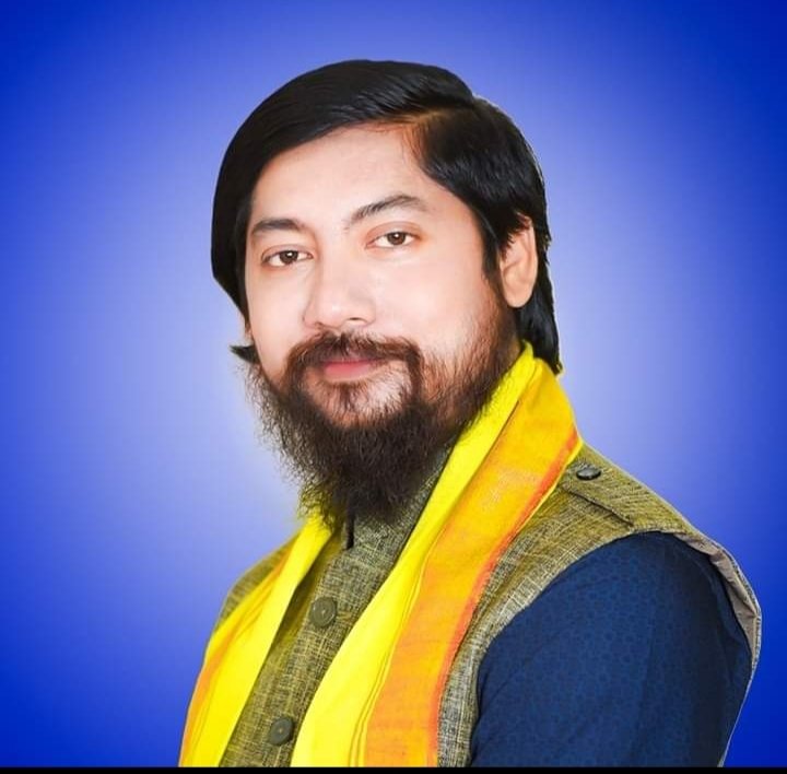BapiBarma3's tweet photo. কেন্দ্রীয় স্বরাষ্ট্র, ক্রীড়া ও যুব কল্যাণ দপ্তরের প্রতিমন্ত্রী মাননীয় শ্রী @NisithPramanik মহাশয়ের শুভ জন্মদিনে জানাই অনেক অনেক শুভেচ্ছা ও ভালোবাসা https://t.co/FEdgtefusN