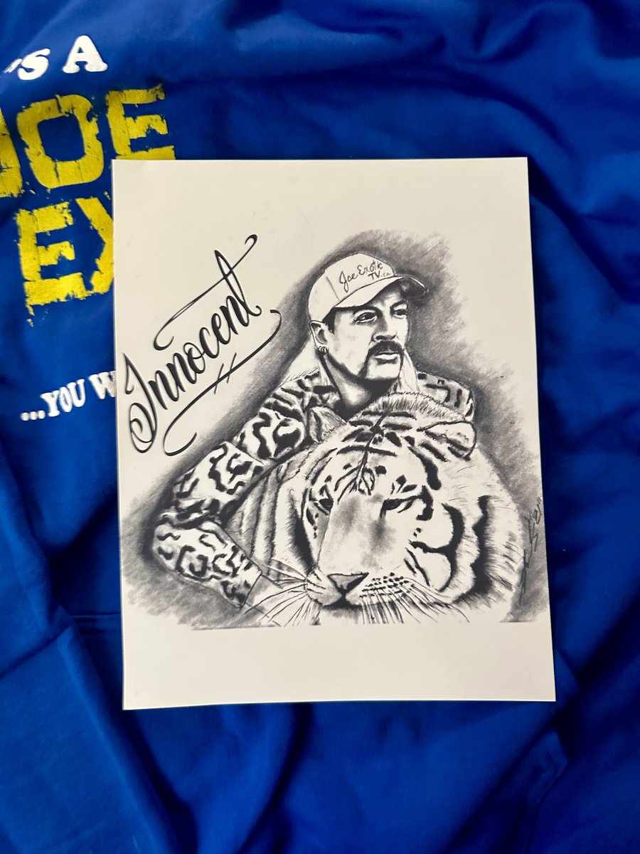 GrassrootsApple's tweet photo. 1st off #FreeJoeExotic &amp; Thank you so very much @PardonTigerKing for the email it absolutely made my week #innocent the the very next day received this package from your https://t.co/ycV5BCXX7i &amp; I’m so very proud to be wearing these #shirts #sweater #hat #magnet #wristband #Pin https://t.co/KonakOVHJ1