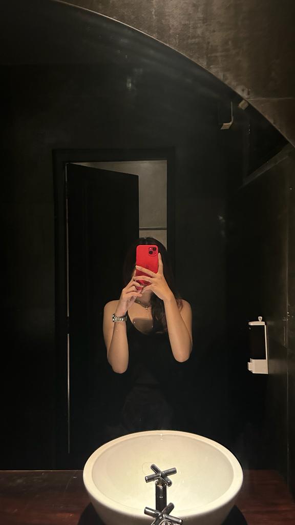 sadtruee tweet media