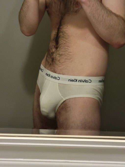 Fucking addicted to the way my bulge looks in these tighty whities 🤤🤤 https://t.co/yQGmNF6OLw<a href="/tag/pupplay"class="tags"><span>#pupplay</span></a>