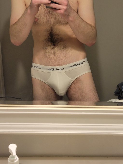 Fucking addicted to the way my bulge looks in these tighty whities 🤤🤤 https://t.co/yQGmNF6OLw<a href="/tag/pupplay"class="tags"><span>#pupplay</span></a>