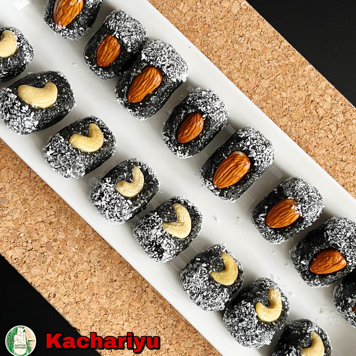 Kachariyu Recipe youtu.be/YhpKv-4B_TQ 👌🏻😊 Without sugar 5 mins quick sweet #kachariyu #healthysweets #quicksweets #Ekadashi #vratrecipe