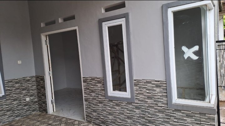 inasfthnh's tweet image. - RUMAH DIJUAL -
Rumah bangunan baru, 2 lantai 3 kamar. 

Beralamat di Perumahan Nuansa Indah Ciomas Jl. Hambalang 2 Blok E2 No. 5 Bogor.

#rumahdijual #jualrumah #jualrumahbogor #rumahmurah