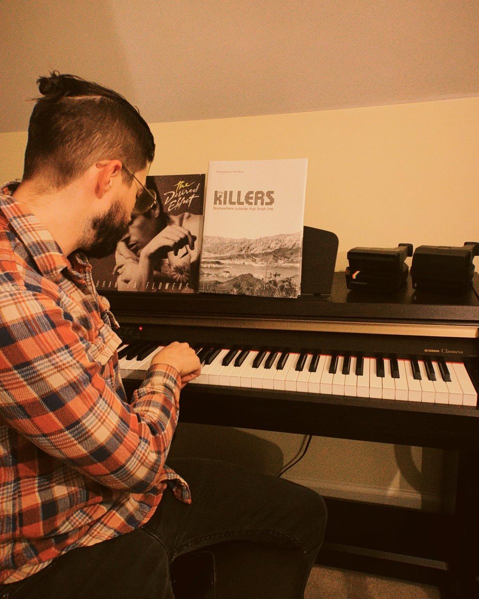 GoldBootMusic's tweet photo. Record. Record. Record. Record. Record. Record. Record. Record. Record. 

#musician #music #singer #artist #guitar #love #musicproducer #guitarist #songwriter #producer #hiphop #musicvideo #newmusic #song #musica #musically #thekillers #rock #instamusic #brandonflowers #livemusic https://t.co/wYmIYxeRzc
