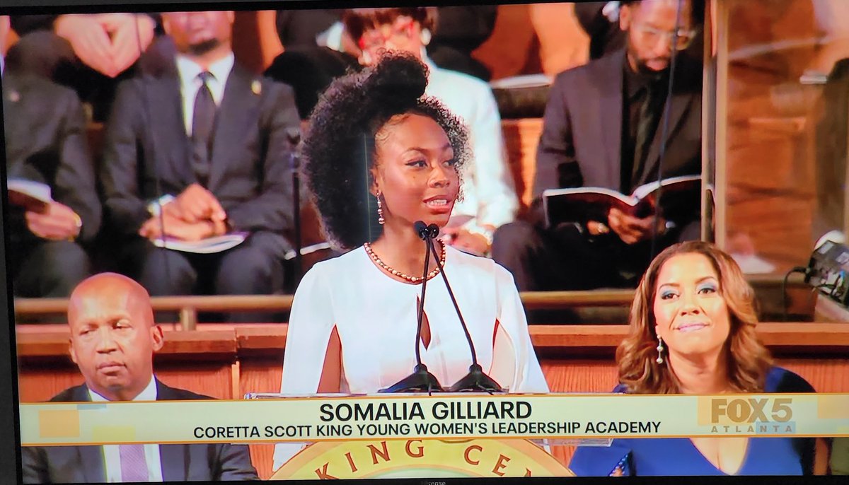 1SamanthaFitts's tweet photo. Amazing job! Somalia Gillard from Coretta Scott King Young Women's Leadership Academy in Atlanta Public Schools! Say my name!!! 👏🏼👏🏼👏🏼👏🏼👏🏼
#CSKYWLA #MLKONFOX5 #APS https://t.co/jTzoy3uoc6