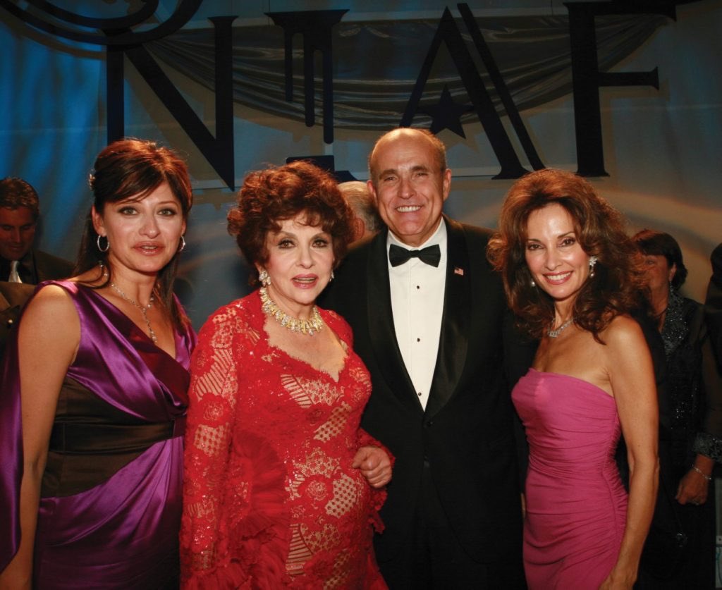 niaforg's tweet image. NIAF expresses its deepest sympathy on the passing of legendary Italian actress Gina Lollobrigida.

NIAF honored Lollobrigida at our 33rd Anniversary Gala with a Lifetime Achievement Award in Entertainment. We appreciate all her support and friendship. May she rest in peace.
