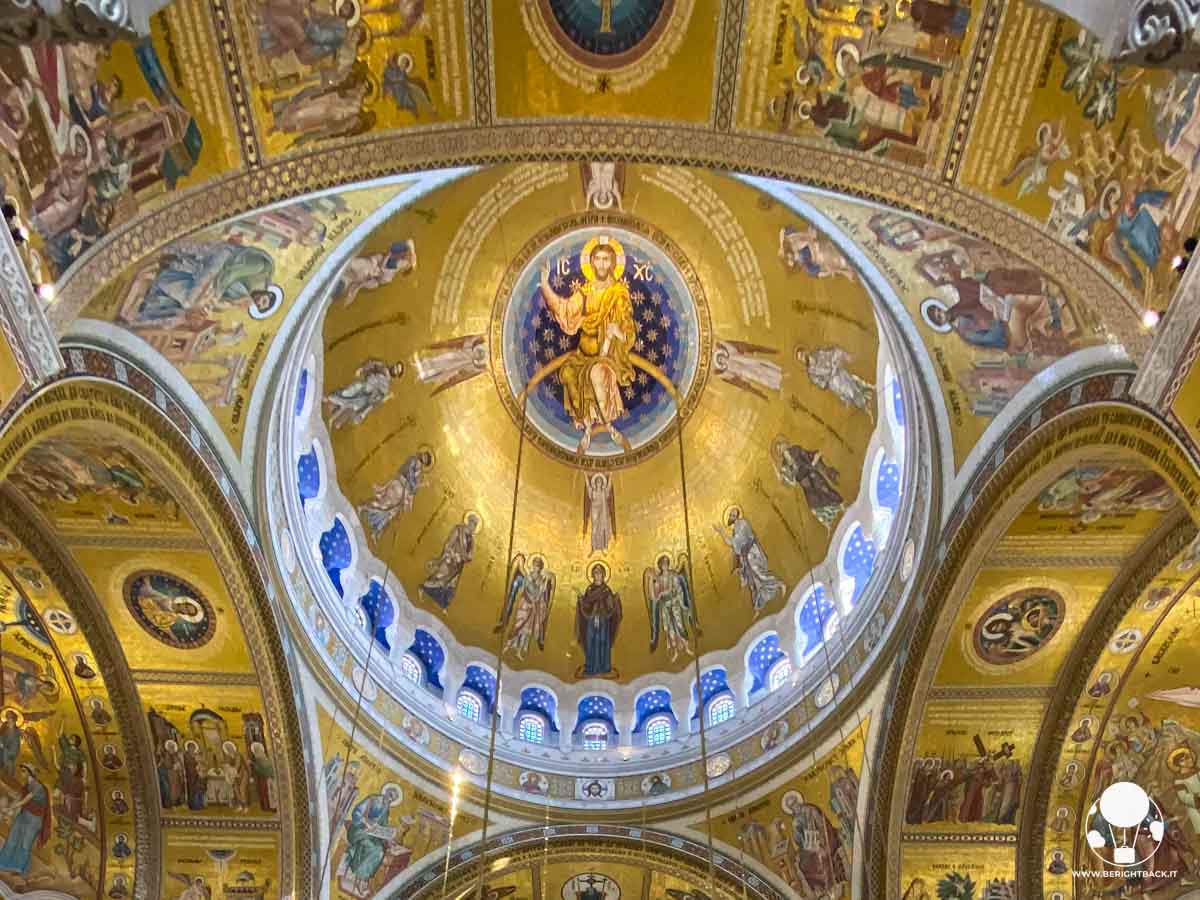 BeRightBackIT's tweet image. ✨Cosa fare e vedere a Belgrado, capitale dalle mille anime✨

#Belgrado è una città forse non bella nel senso classico del termine, ma con tantissimo da offrire, ed io che ci sono stata 3 volte ho ancora una lista bella lunga. Ecco quella per una prima visita di 2/3 giorni.