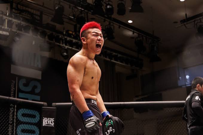mma_can_ryu's tweet photo. 6戦6勝無敗の修斗新人王になる事が出来ました。改めて字にしてみると凄く上手く行ってるなと思いますが、まだまだこれからって事も一番理解してますのでこれからももっとまっだまだ上目指して戦い続けるので是非応援よろしくお願いします🙇‍♂️
#shooto0115 #CHAN龍 https://t.co/C0p1IUiFyG