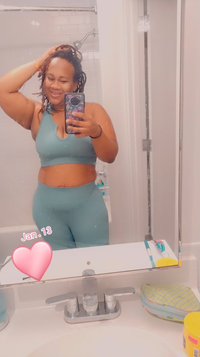 supastarj90's tweet photo. Starting off 2023 with them gym vibes! Getting it right this Year 🎉 #myyear #weightdown https://t.co/ZSmsQnIOI0