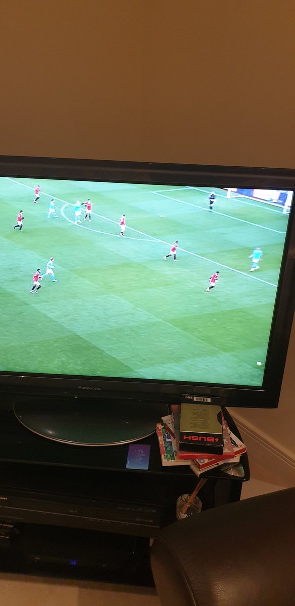 ANDYDB7's tweet image. @DarrenBent @andygoldstein05 City goal. Walker offside at beginning of move. Drags Malacia away. De Bruyne moves into space occupied by Malacia.  Interfering? What s difference?