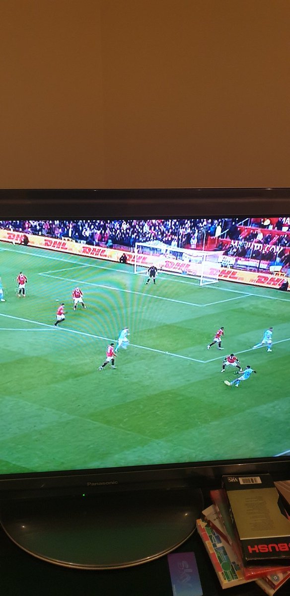 ANDYDB7's tweet image. @DarrenBent @andygoldstein05 City goal. Walker offside at beginning of move. Drags Malacia away. De Bruyne moves into space occupied by Malacia.  Interfering? What s difference?