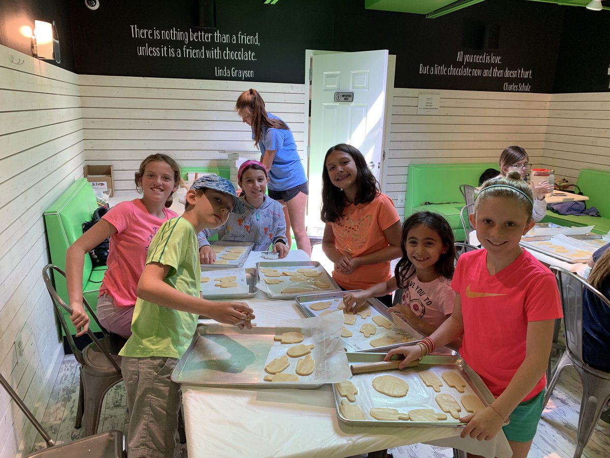 henryssweet's tweet photo. Exciting news: camp registration is open! This summer’s themes are Magical &amp; Mystical and The Sky’s The Limit. We will do super fun baking and craft activities and provide lunch as well. Visit our website for more info and sign up today! https://t.co/m9OvDeccRd