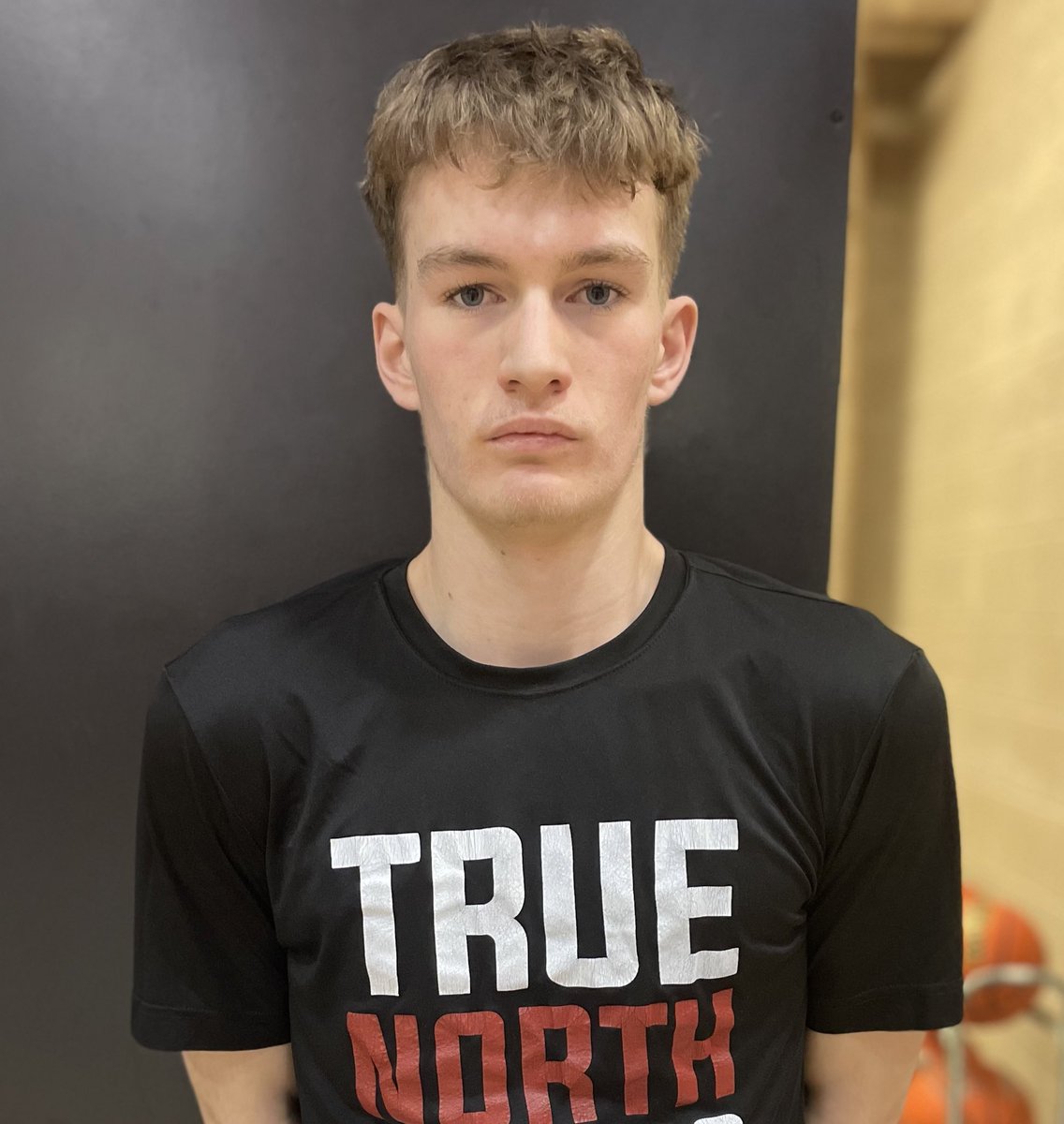 conrad_hoops's tweet photo. ‘23 Nathan Bureau is a strong secondary initiator, floor spacer, and play finisher. 6’2” guard who has smooth shooting mechanics and moves well w/o the ball. Mentioned he is working on his on-ball defense. Has generated some Ivy League interest. https://t.co/Jat7D6hAY2