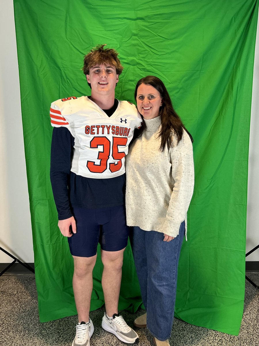 Great Official Visit at <a href="/GburgFB/">Gettysburg College Football</a> on Saturday! Thanks for the invite <a href="/CoachE_22/">A.J. Ehresman</a>! <a href="/CUnderwood46/">Craig Underwood</a>