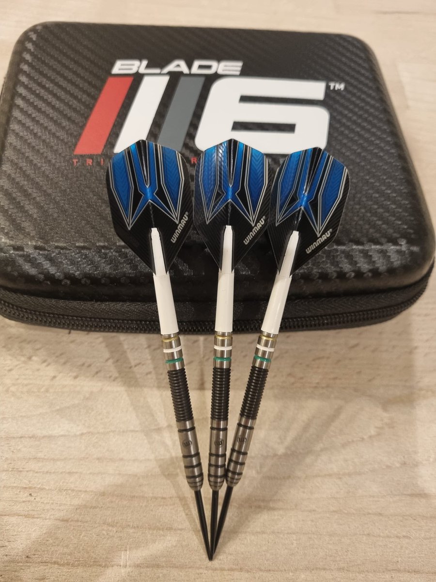 Thanks to <a href="/Winmau/">Winmau</a> <a href="/_Team360/">Team360</a> for my very own darts can’t wait to hit the practice board with them  and get ready for a great year of darts 💪🏆