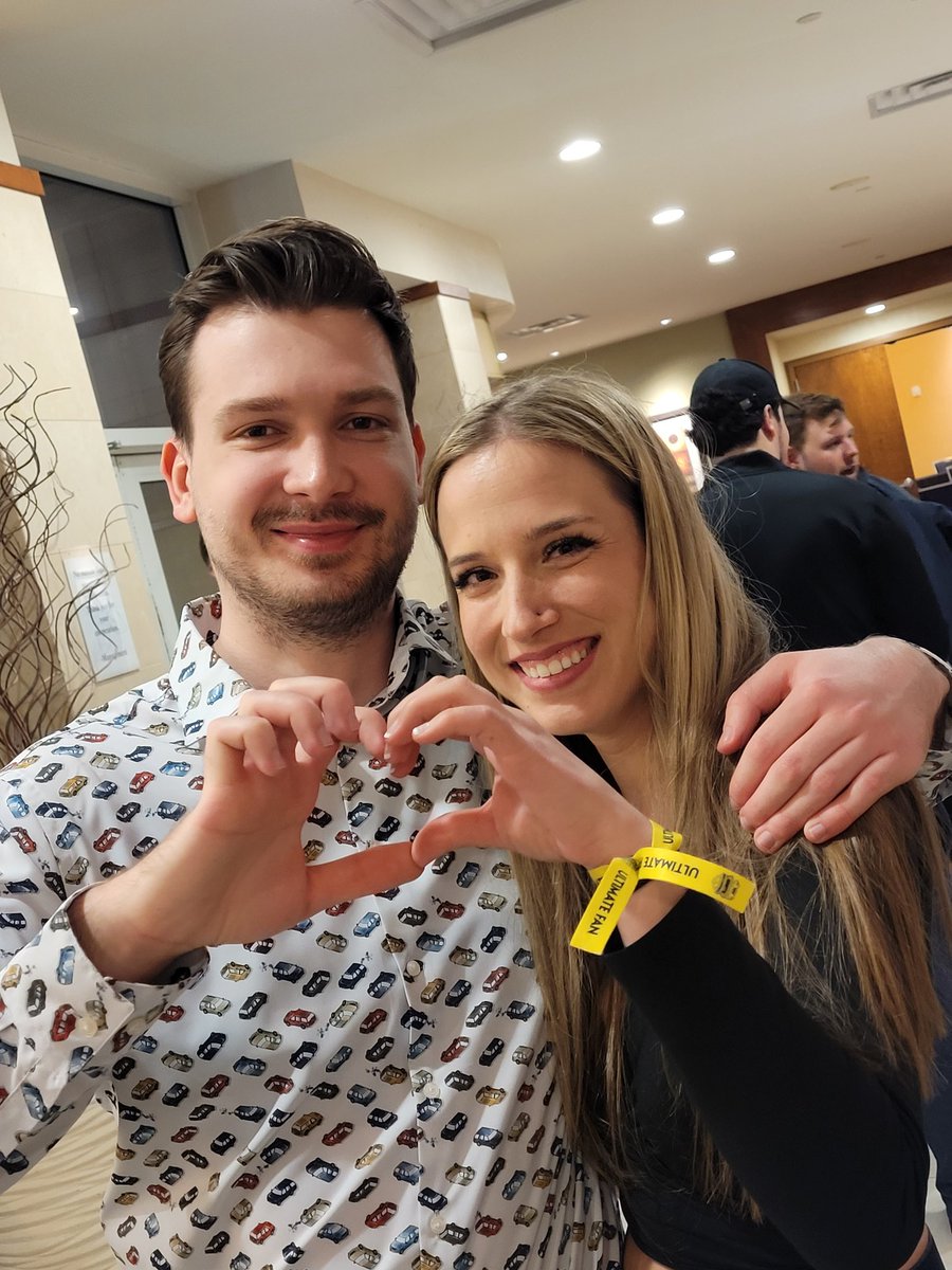 <a href="/itscaroz/">-</a> Everyone must see how cute this photo is <a href="/SavvySquints/">Savvy</a> <a href="/Dthwlkr/">Deathwalker</a>