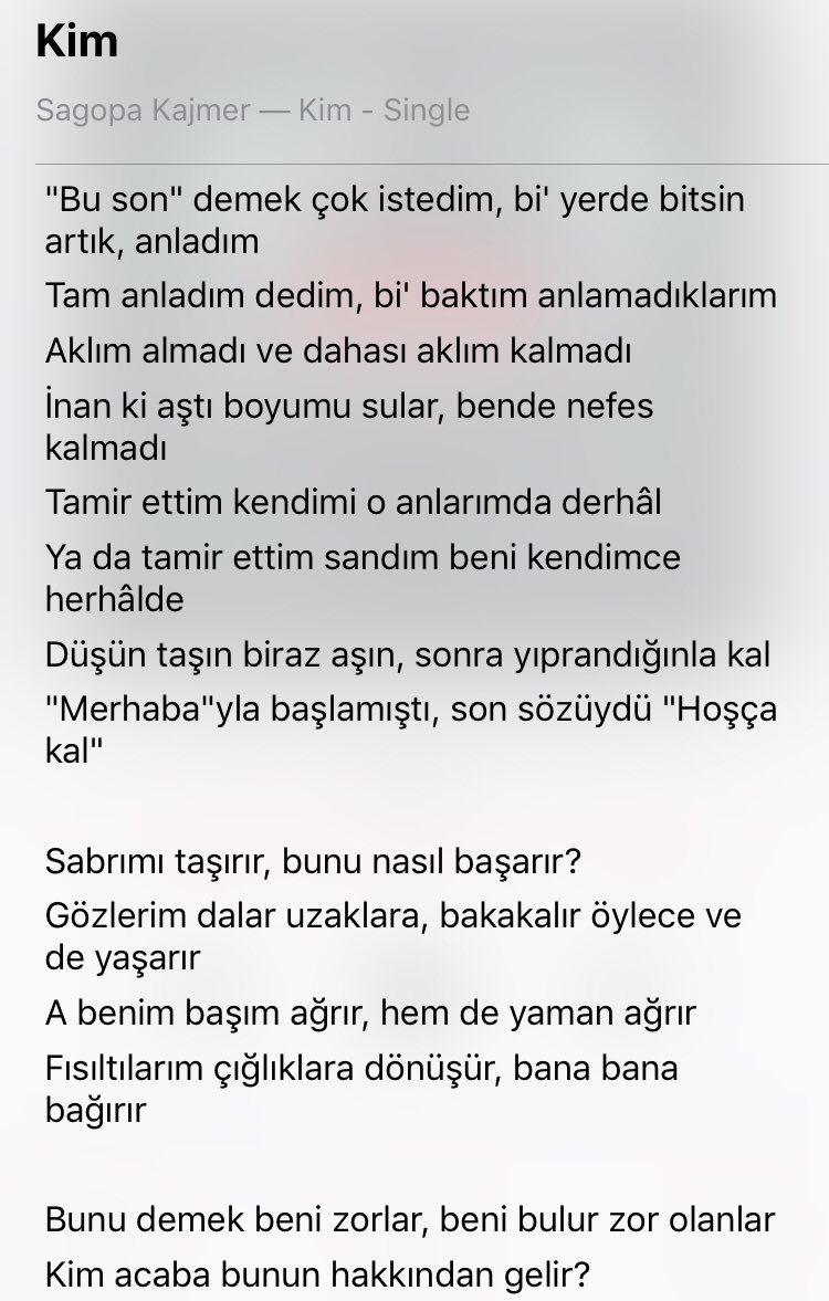 Nasıl bi ruh haliyle ilaç oluyorsun yaralarımıza <a href="/Sagopakajmerrap/">Sagopa Kajmer</a> ? Her parçanda, her satırında lime lime dökülen parçalarımızı betimliyorsun adeta. Var ol!